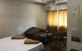 Hotel Li-N-Ja